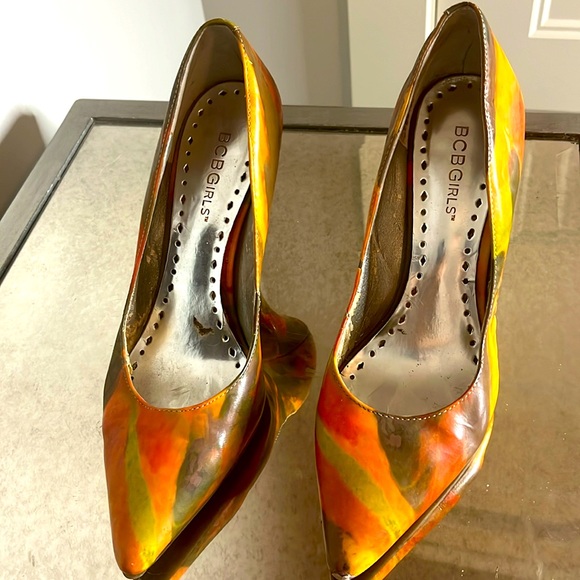 BCBG Multi Color Heels - Picture 1 of 3